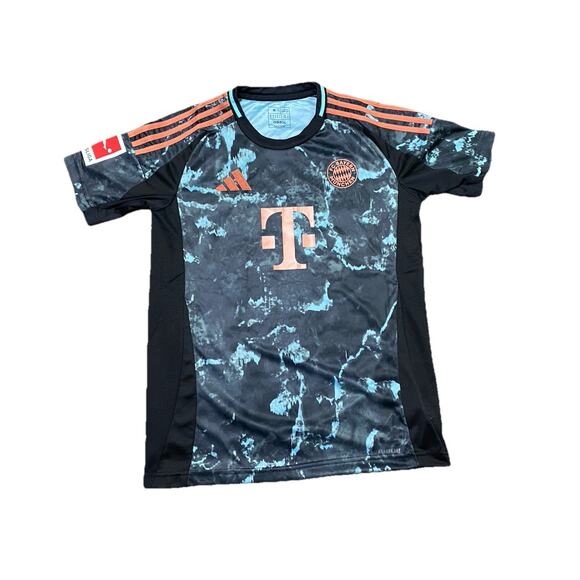 adidas Other - Bayern Munich | Men’s Medium “Camo Edition” Jersey